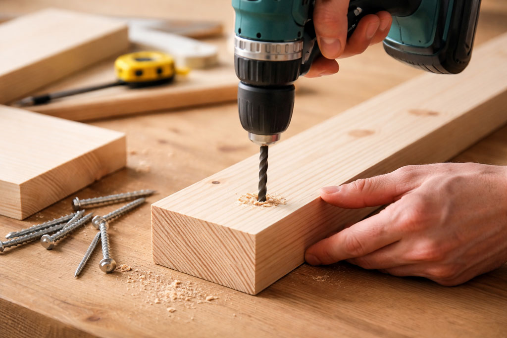 電動ドリルドライバー初心者が最初に知っておきたい使い方と選び方